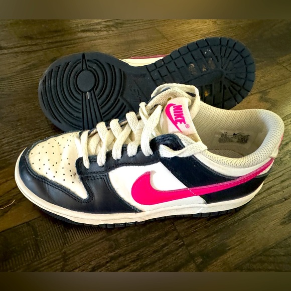 Nike Dunk Low "Dark Obsidian/Fierce Pink/White" Grade School Girls' Shoe - Picture 2 of 2